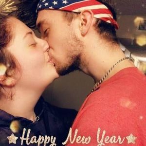 Meet your Posher, Devin